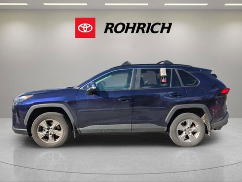 Used 2023 Toyota RAV4 XLE image 2