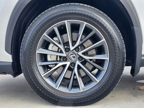 Used 2024 Lexus NX 350 AWD w/ Luxury Package image 11