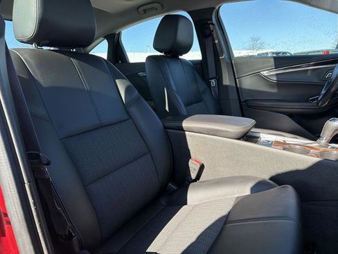 Certified 2015 Chevrolet Impala LT w/ Convenience Package image 23