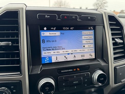 Used 2019 Ford F150 Lariat w/ Equipment Group 502A Luxury image 19