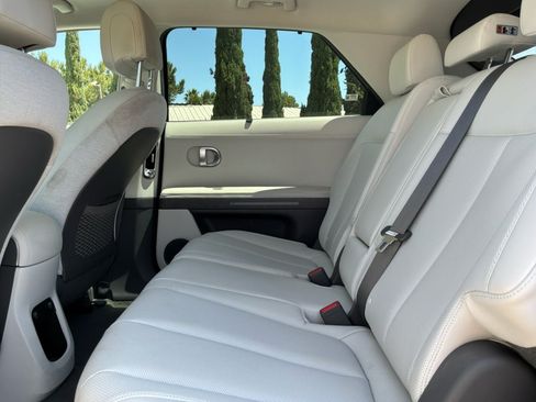 Used 2024 Hyundai Ioniq 5 Limited RWD image 18