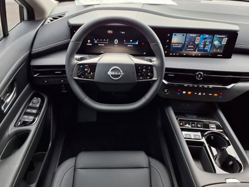 New 2026 Nissan Murano SV image 13