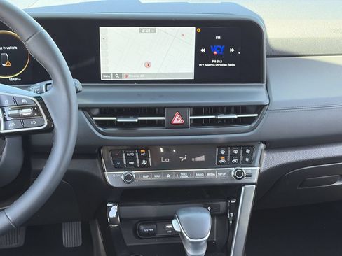 Certified 2025 Kia Seltos EX FWD image 14