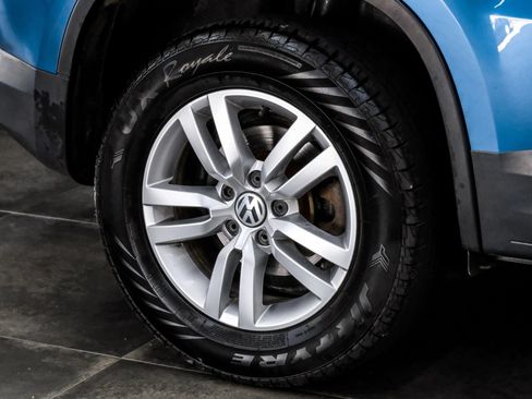 Used 2017 Volkswagen Tiguan S FWD image 63