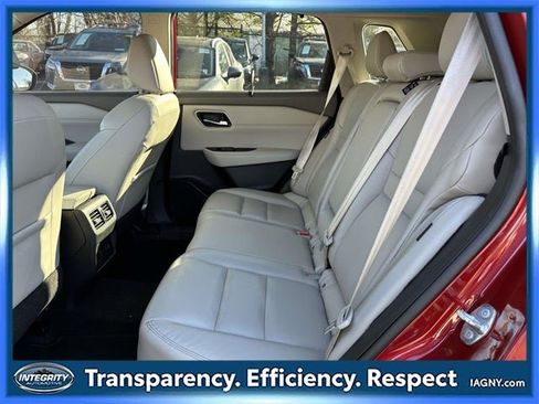 Certified 2021 Nissan Rogue SL image 17