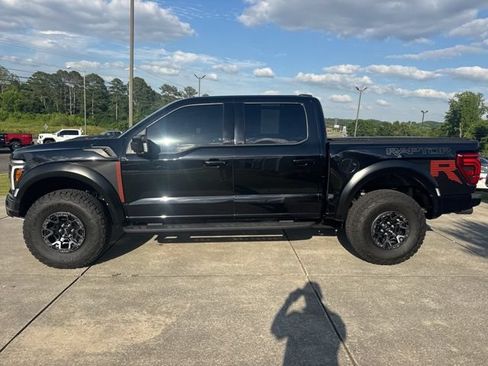 Used 2025 Ford F150 Raptor w/ Equipment Group 803A Raptor R AWD/4WD image 4