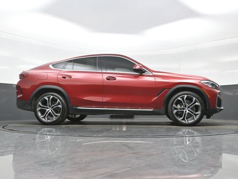 Used 2021 BMW X6 sDrive40i w/ Luxury Seating Package 2 RWD image 35