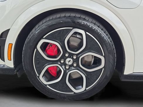Used 2022 Ford Mustang Mach-E GT AWD/4WD image 31