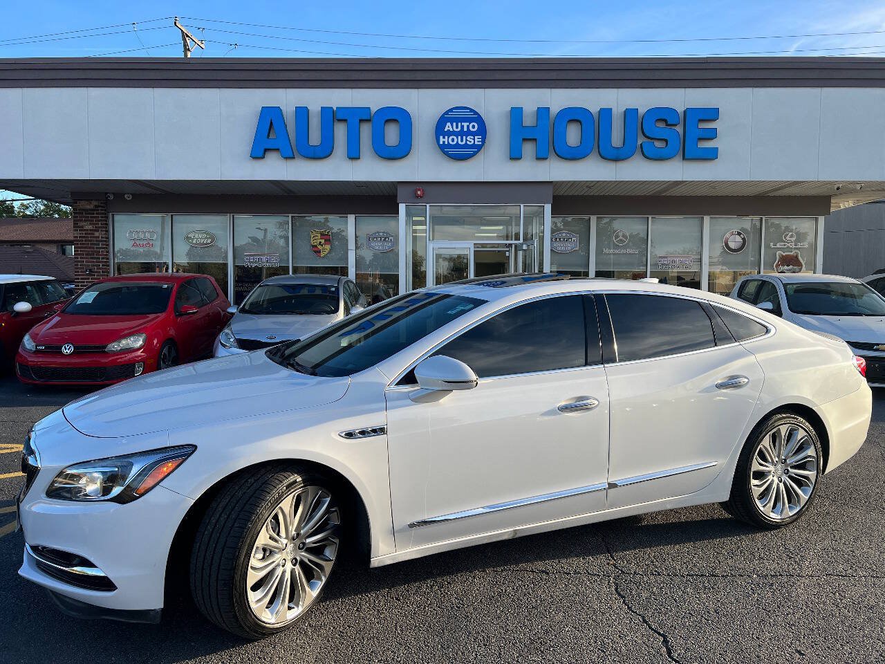 Used 2017 Buick LaCrosse Premium w/ Sun and Shade Package FWD image 9
