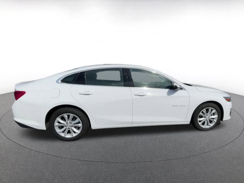 Used 2024 Chevrolet Malibu LT image 16