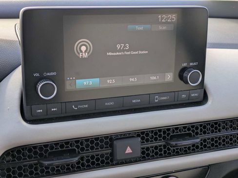 Certified 2023 Honda HR-V LX image 25