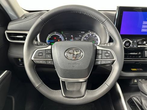 Used 2026 Toyota Highlander XLE AWD/4WD image 5