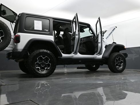 Used 2023 Jeep Wrangler Unlimited Rubicon 4xe w/ Safety Group AWD/4WD image 39