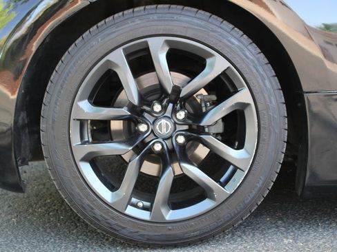 Used 2019 Nissan 370Z Coupe w/ Z34 Heritage Edition - Black image 36