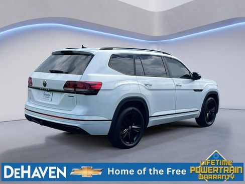 Used 2023 Volkswagen Atlas SEL R-Line AWD/4WD image 6