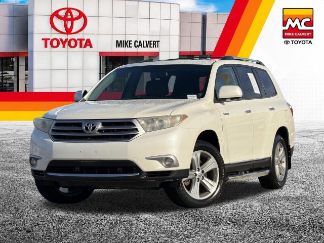 Used 2012 Toyota Highlander Limited w/ Tow Pkg FWD image 1