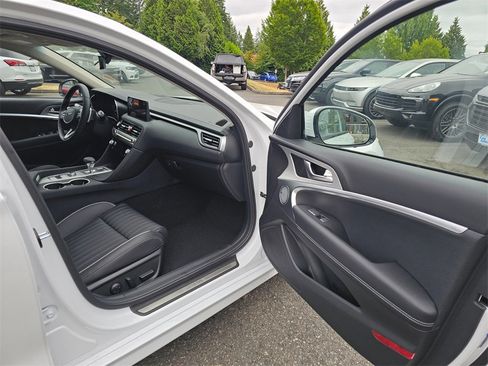 New 2026 Genesis G70 2.5T Prestige image 12