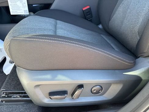 New 2026 Nissan Rogue SV image 10