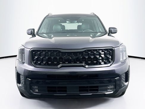 Used 2025 Kia Telluride SX X-Line AWD/4WD image 2
