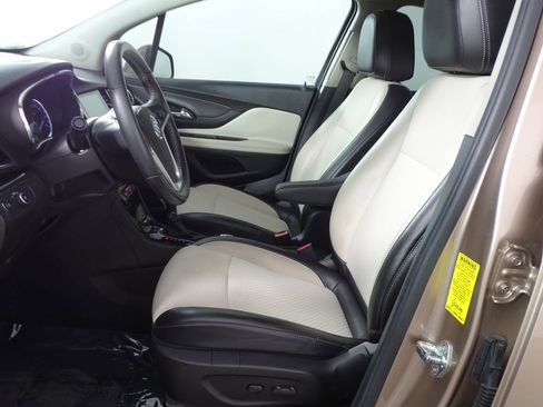 Used 2019 Buick Encore Preferred w/ Safety Package image 10