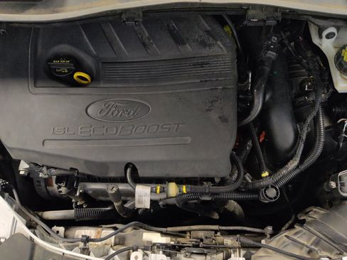 Used 2017 Ford Escape SE FWD image 30