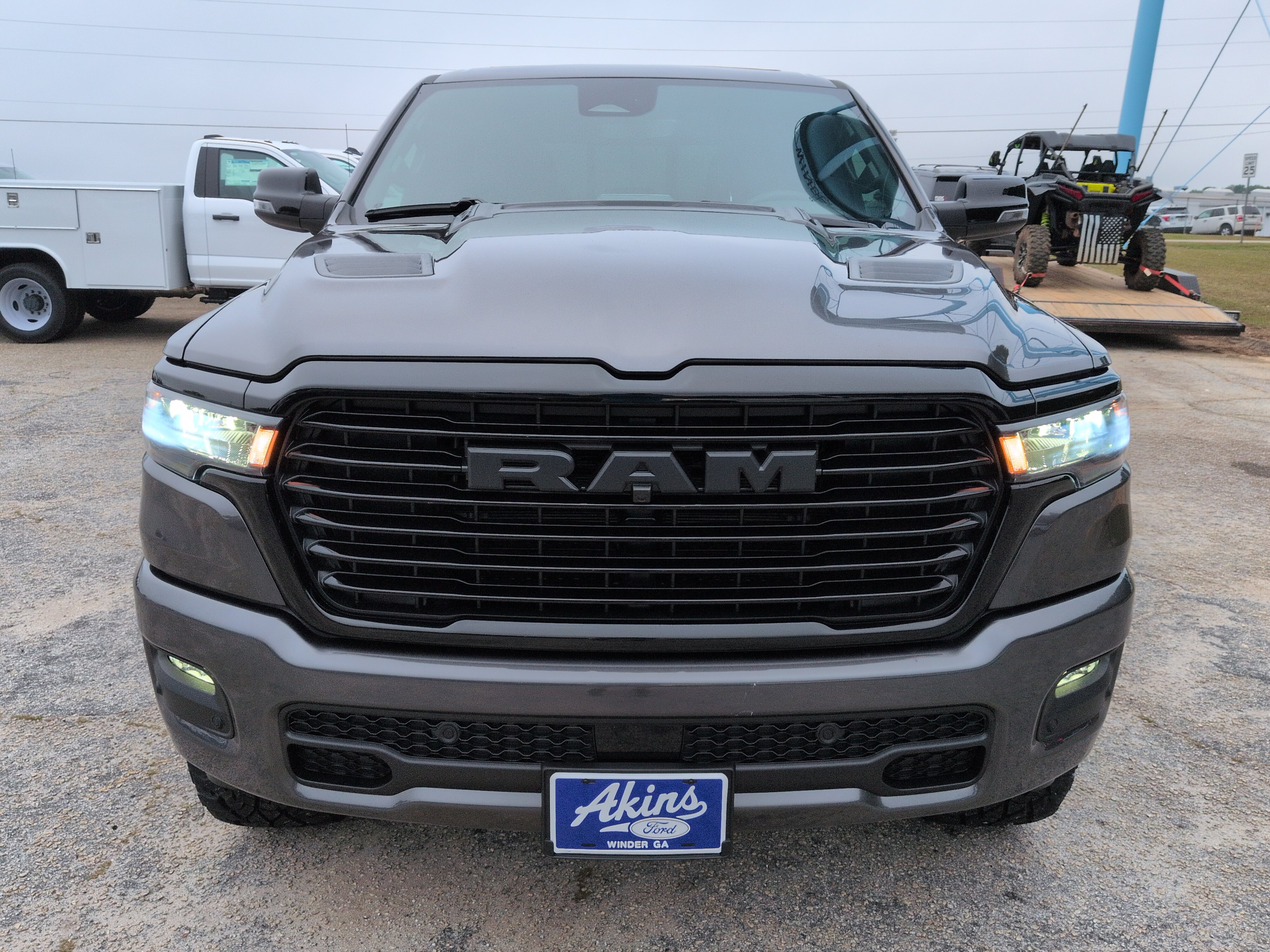 Used 2026 RAM 1500 Laramie w/ Night Edition AWD/4WD image 7
