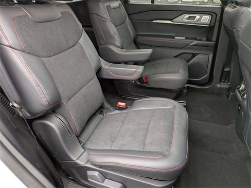 New 2026 Ford Explorer ST w/ Sun And Sound Package image 39