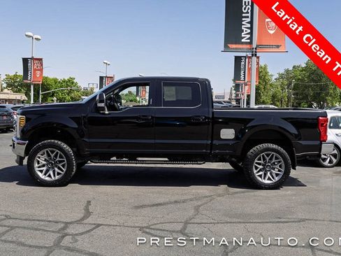 Used 2018 Ford F250 Lariat w/ Chrome Package image 17