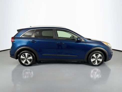 Used 2018 Kia Niro LX FWD image 4