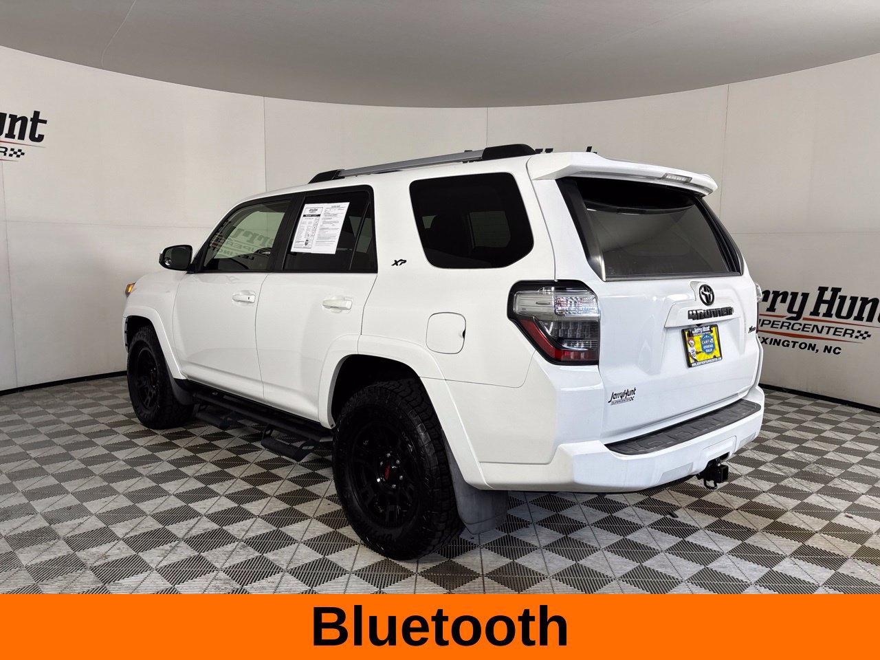 Used 2019 Toyota 4Runner SR5 RWD image 8
