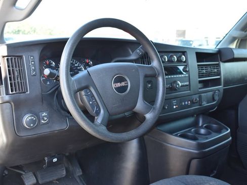 Used 2021 GMC Savana 2500 w/ Driver Convenience Package RWD image 9