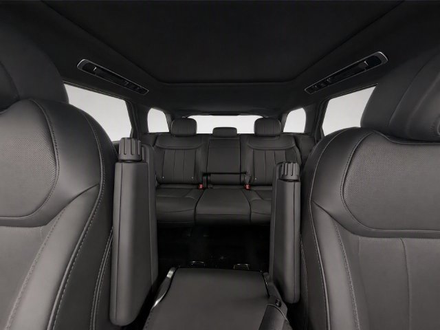 Used 2026 Land Rover Range Rover SE AWD/4WD image 20