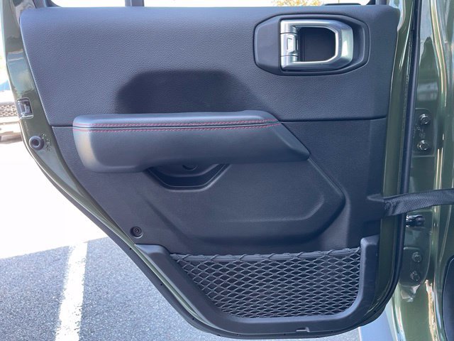 Used 2024 Jeep Wrangler Unlimited Rubicon AWD/4WD image 24