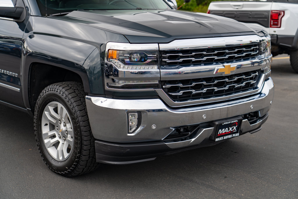 Used 2018 Chevrolet Silverado 1500 LTZ w/ LTZ Plus Package AWD/4WD image 6