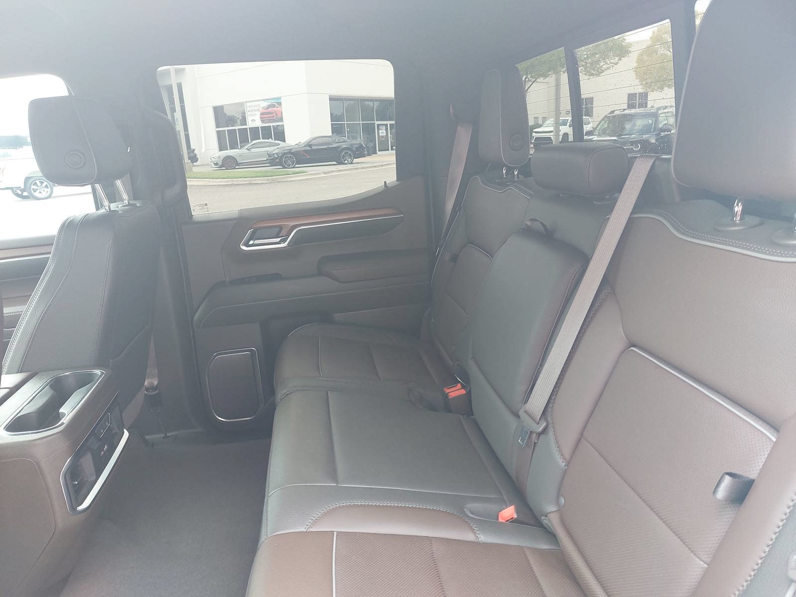 Used 2023 GMC Sierra 1500 Denali w/ Denali Carbonpro Edition AWD/4WD image 13