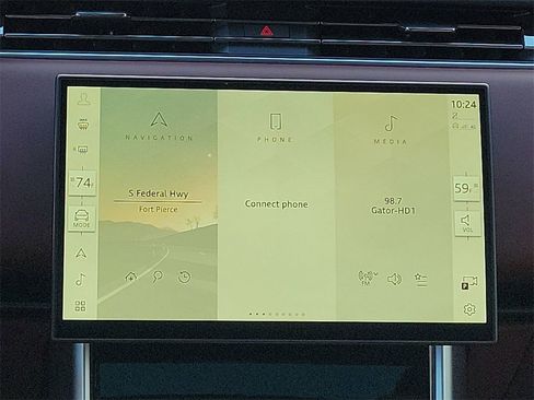 New 2026 Land Rover Range Rover SE image 21