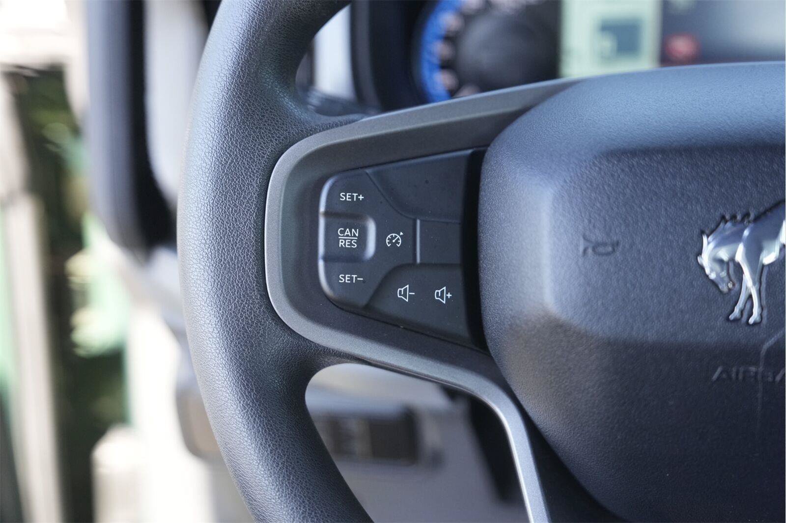 Used 2022 Ford Bronco 2-Door AWD/4WD image 18
