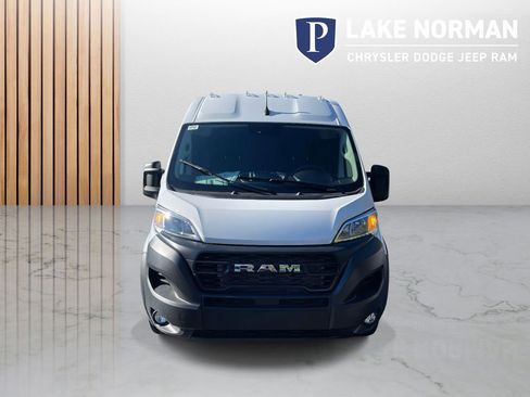 New 2026 RAM ProMaster 2500 w/ Convenience Group image 3
