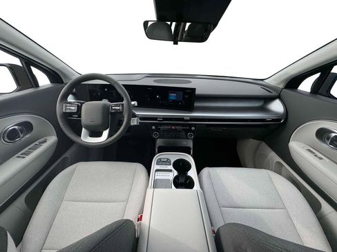 New 2026 Hyundai Ioniq 9 SE image 14