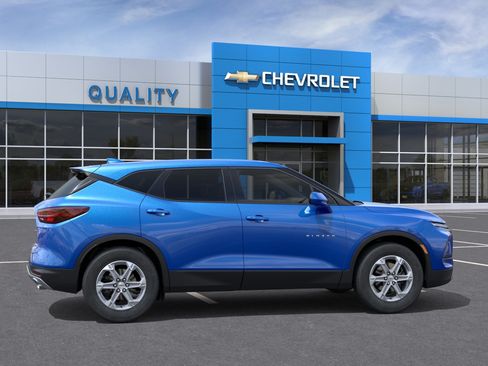 New 2026 Chevrolet Blazer LT FWD image 5