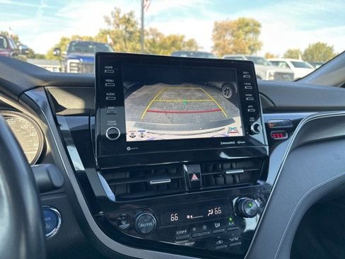 Used 2021 Toyota Camry XSE w/ Cold Weather Package image 19