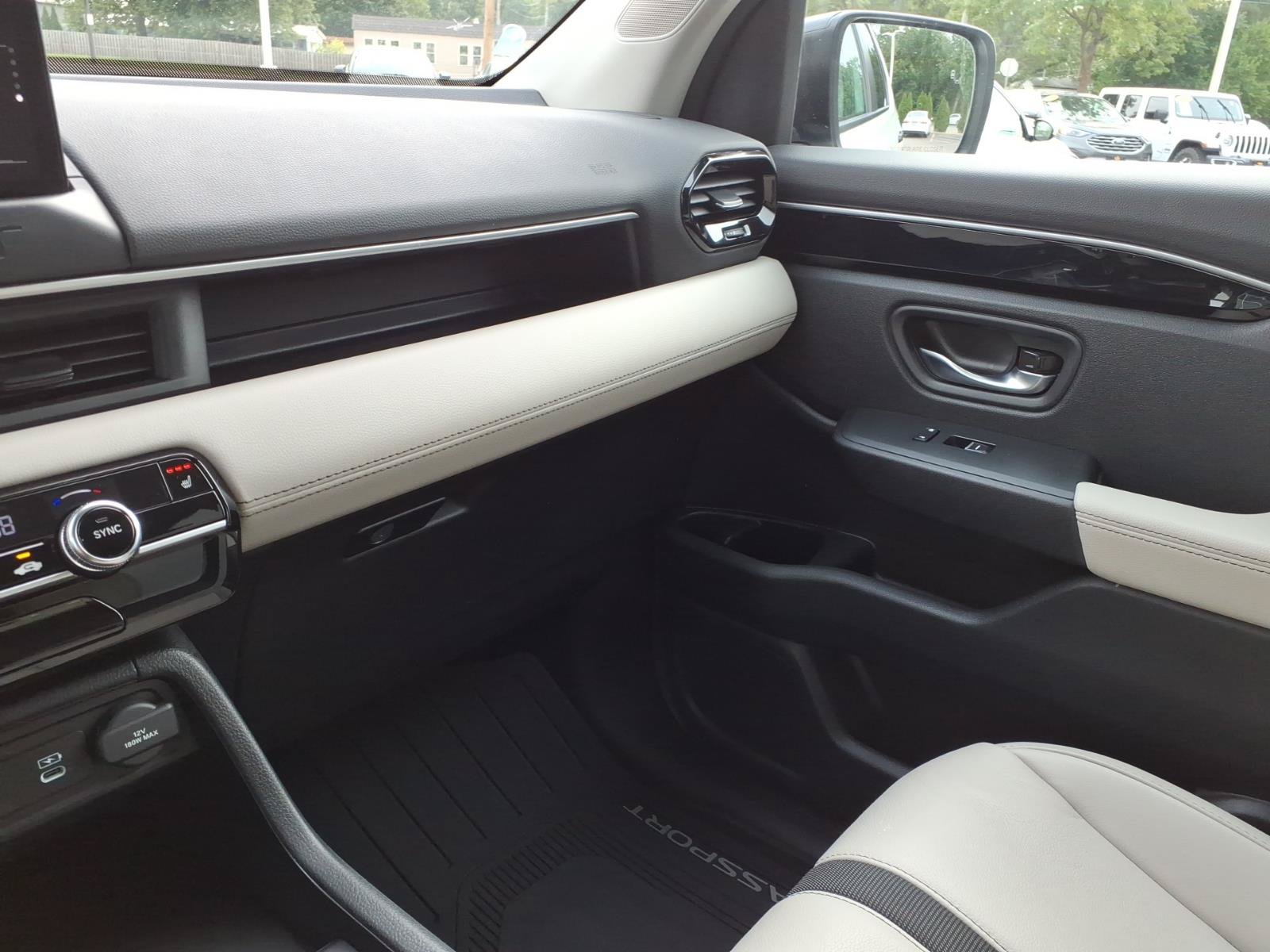 Certified 2026 Honda Passport RTL image 23