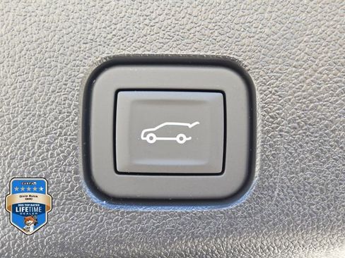 New 2026 GMC Acadia Denali w/ Super Cruise Package AWD/4WD image 6
