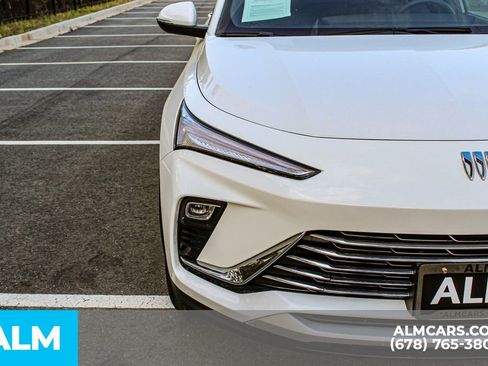 Used 2025 Buick Envista Preferred image 12