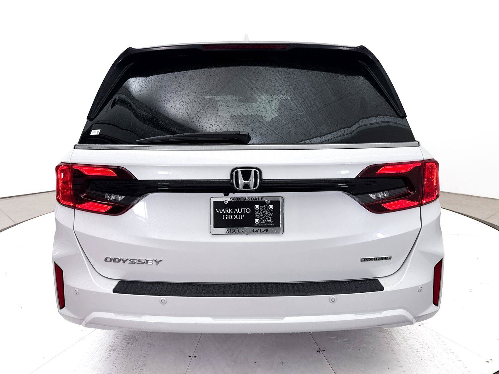 Used 2025 Honda Odyssey Touring image 17