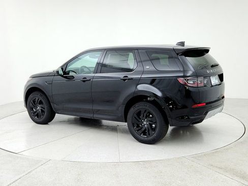 Used 2025 Land Rover Discovery Sport S image 7