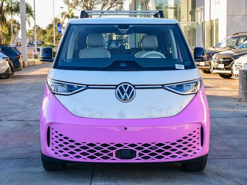 Used 2025 Volkswagen ID. Buzz 1st Edition image 2