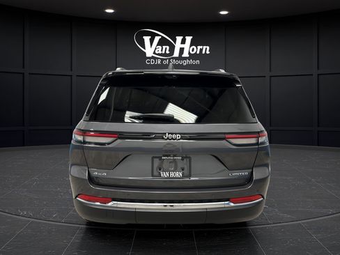 Used 2023 Jeep Grand Cherokee Limited w/ Luxury Tech Group II AWD/4WD image 6