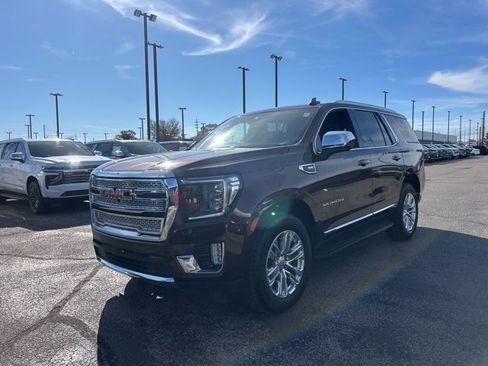 Used 2023 GMC Yukon SLT image 7