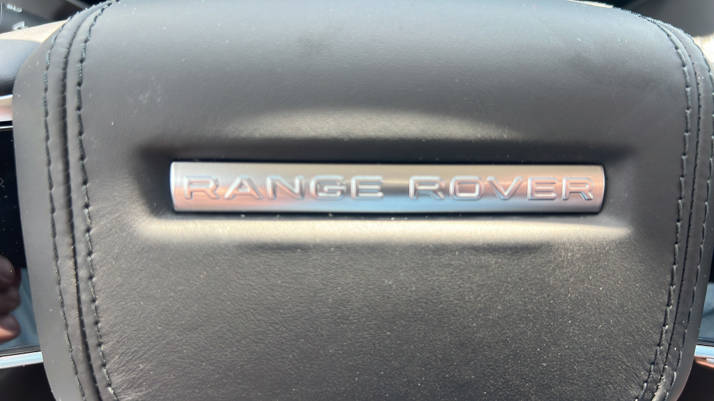 New 2026 Land Rover Range Rover SE AWD/4WD image 34